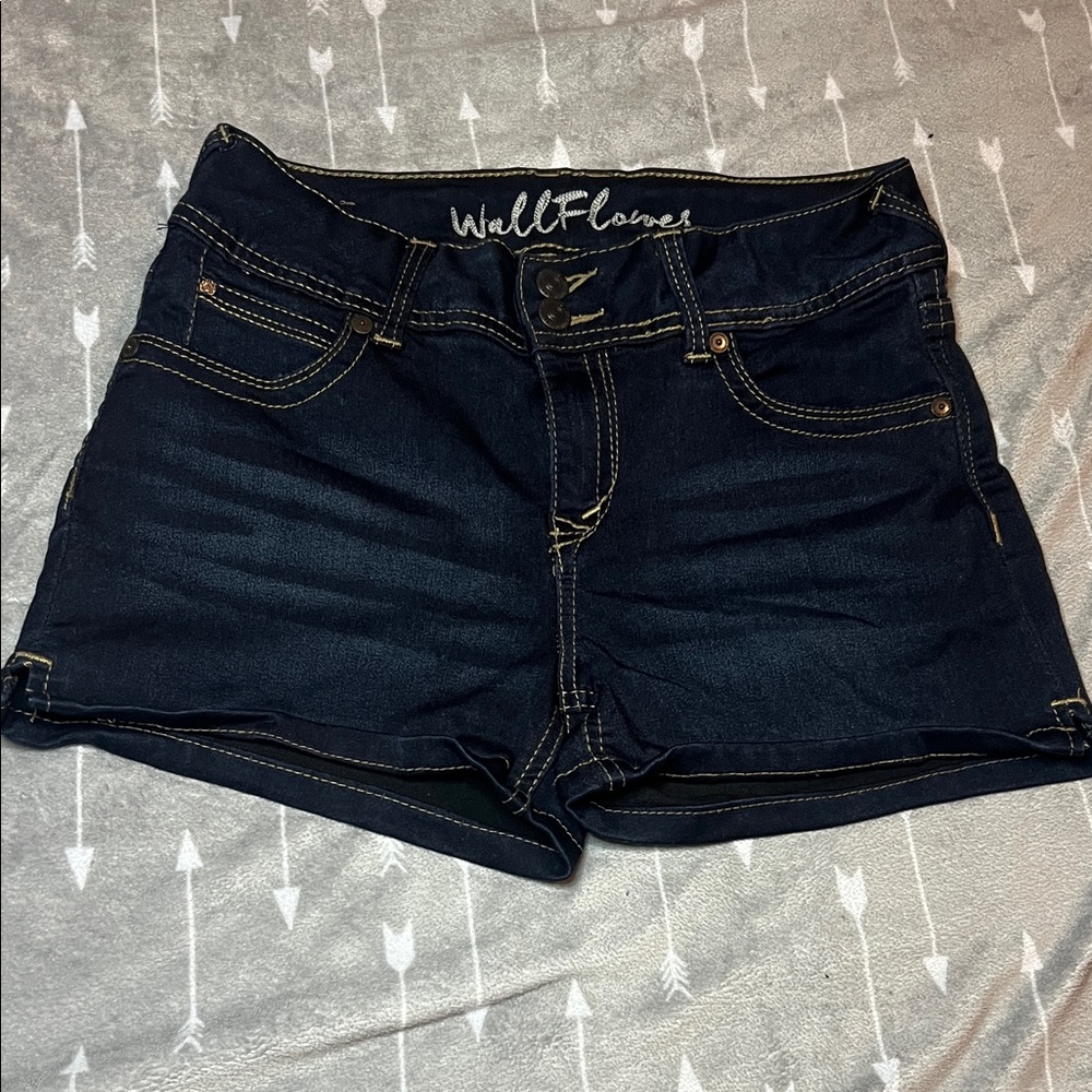 Wallflower Juniors Navy Jean Shorts